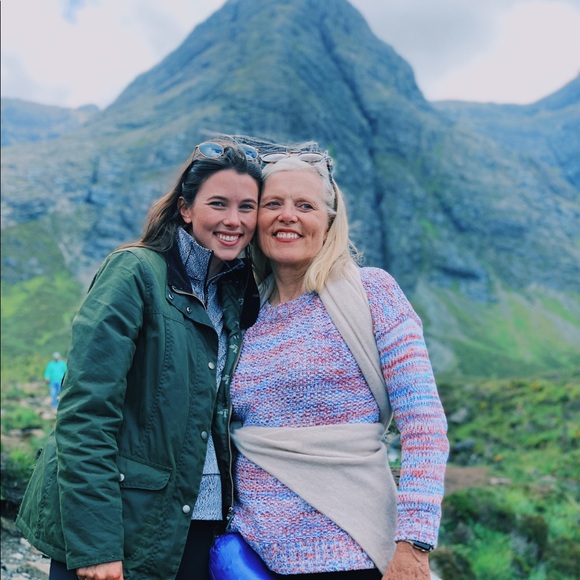 Meet your Posher, Cheryl - Picture 1 of 1